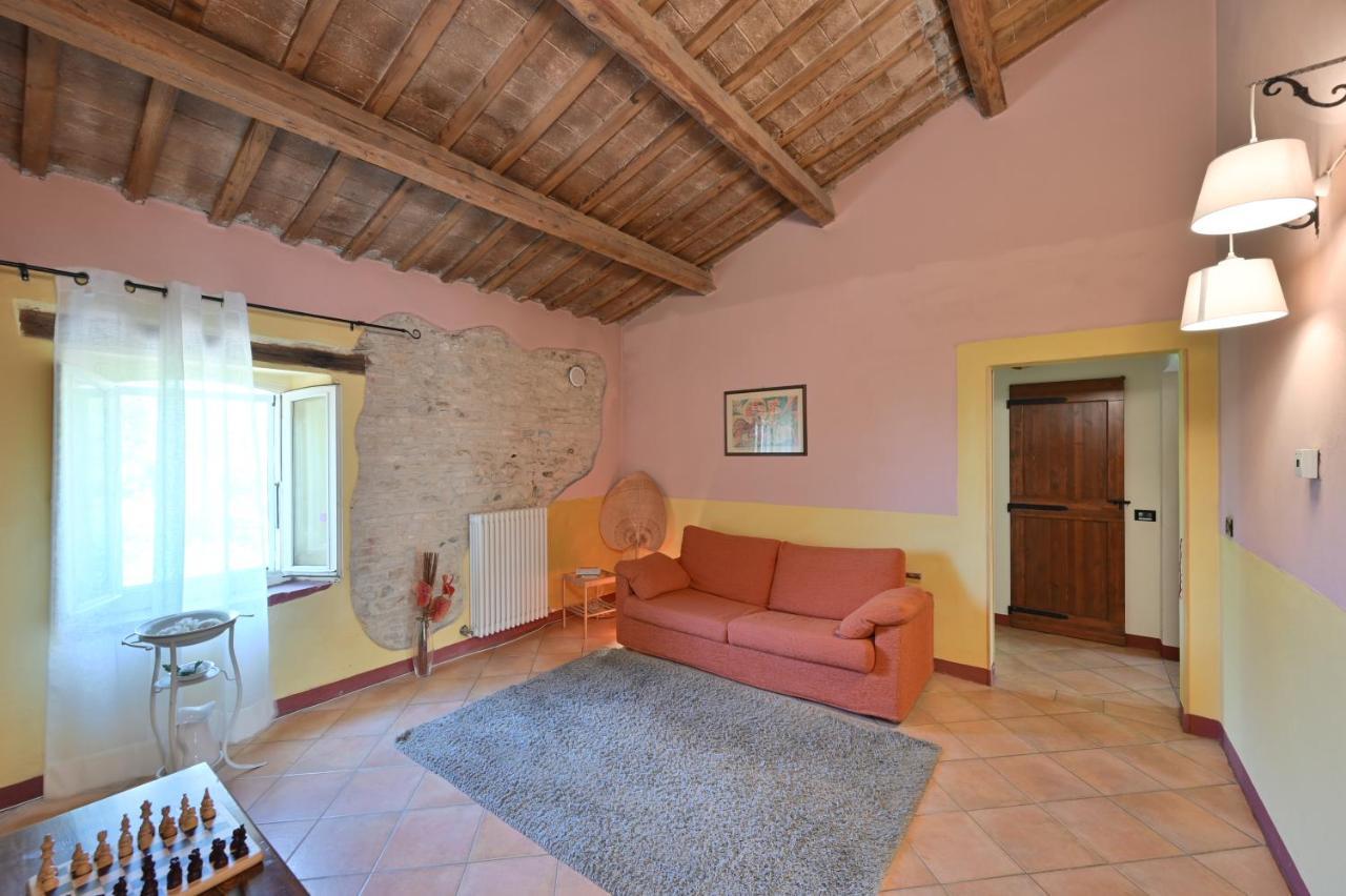 Casale Romani Country Residence Cerreto Castello Exterior foto